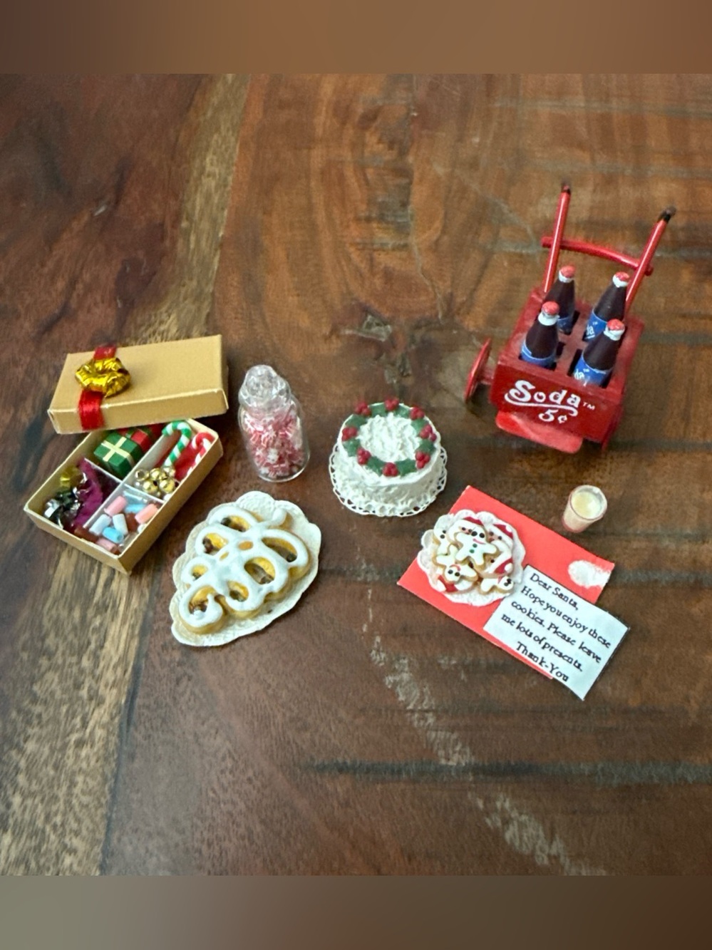 Vintage Antique Dollhouse Set of 6 Christmas Miniatures Very Detailed *RARE*